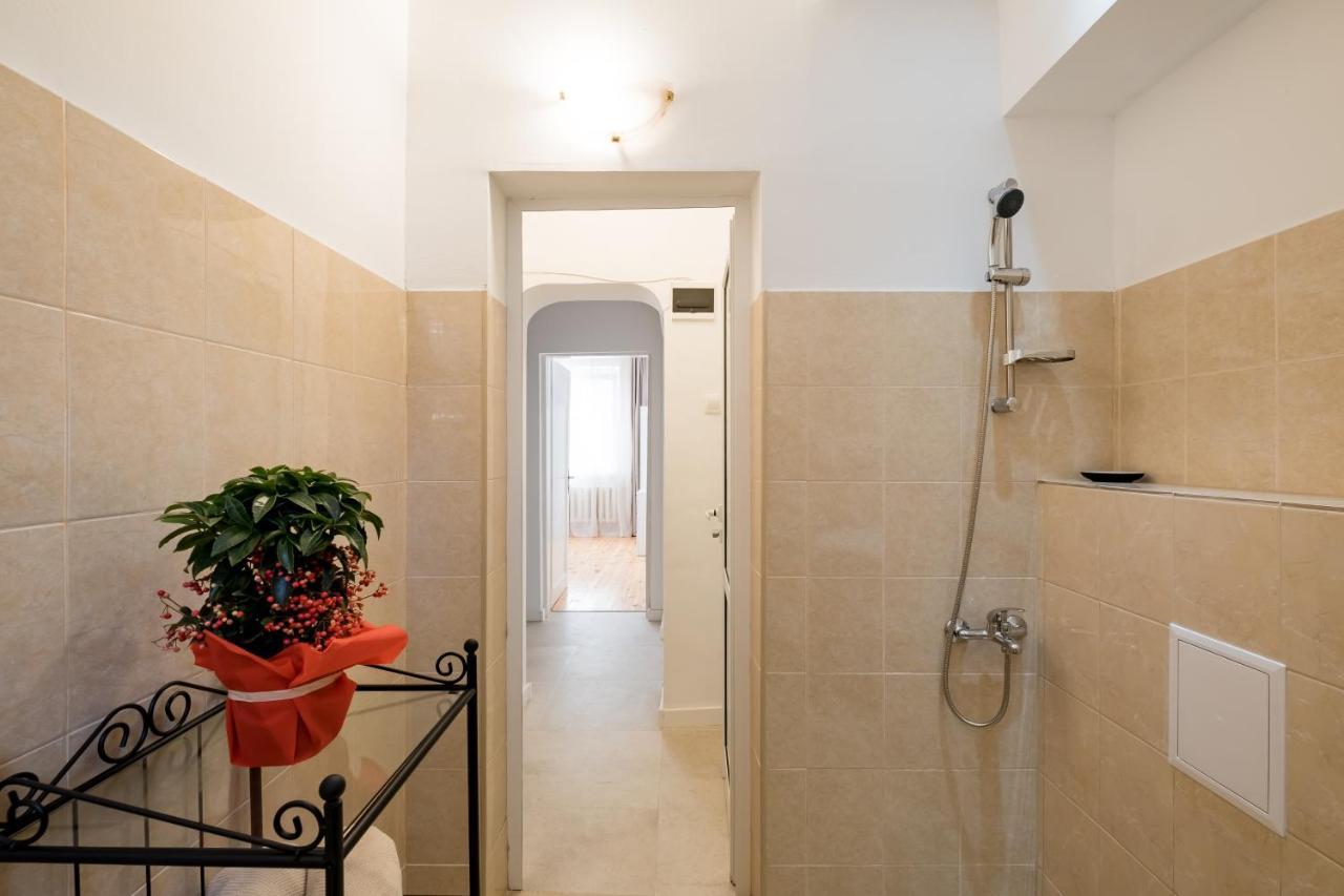 Spacious 3 Bedroom Home In Sofia'S Top Center מראה חיצוני תמונה
